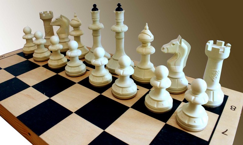 Шахматы Айвенго 40х20х6 см 800_478