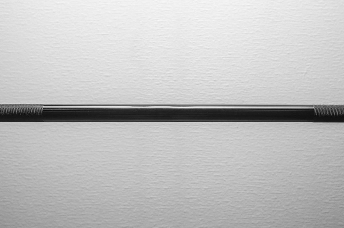 Гриф женский YouSteel Training Bar CT-15, 15кг, длина 2010 мм, D25 мм, черный +белый цинк 1200_795